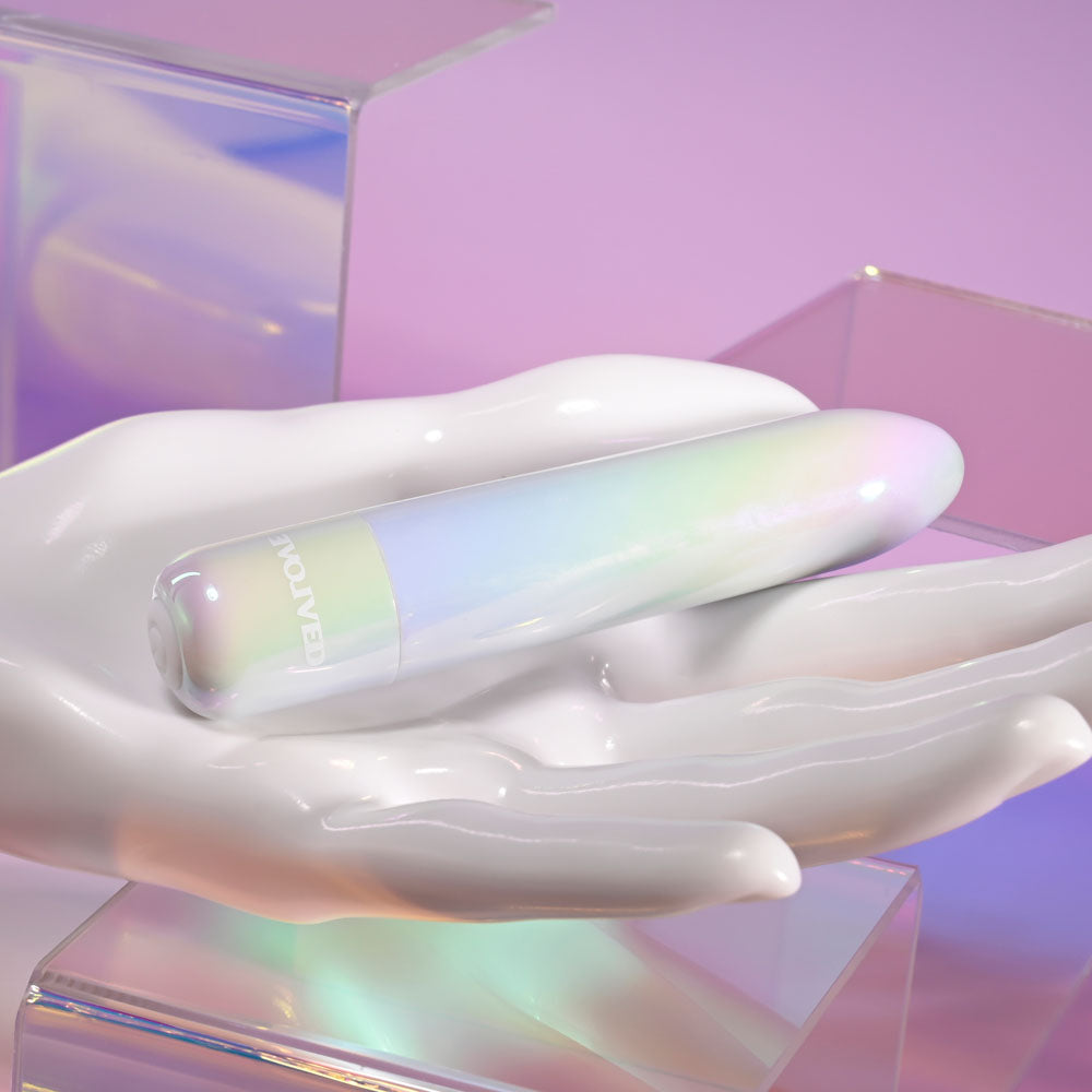 Evolved EASY DOES IT - Pearlescent 10 cm USB Rechargeable Bullet