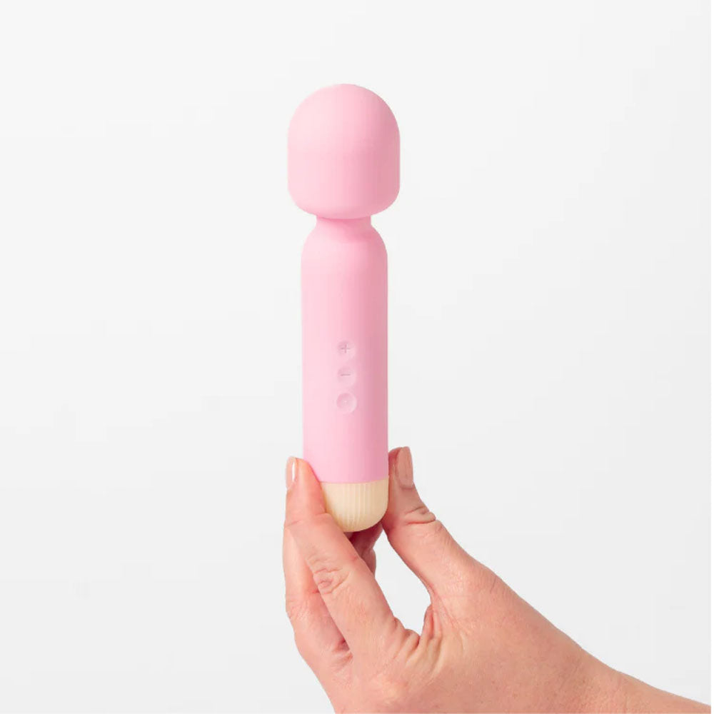 Girls Get Off - Wanda - 16.8 cm USB Rechargeable Massage Wand