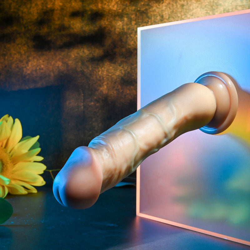 Evolved REALISTIC DONG 7'' LIGHT