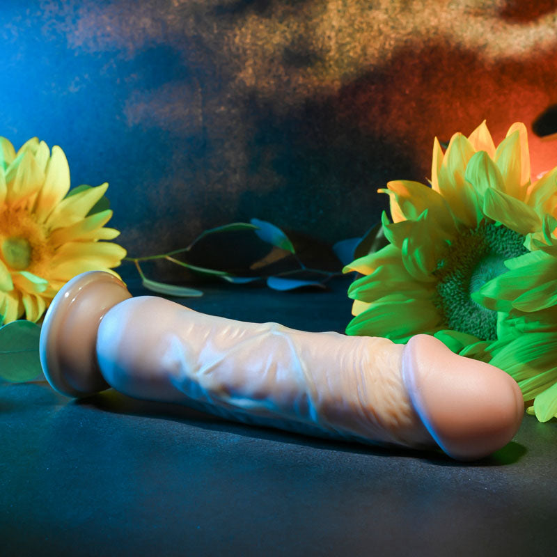 Evolved REALISTIC DONG 7'' LIGHT