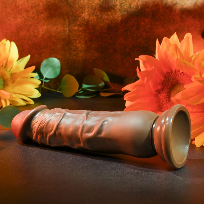 Evolved REALISTIC DONG 7'' DARK