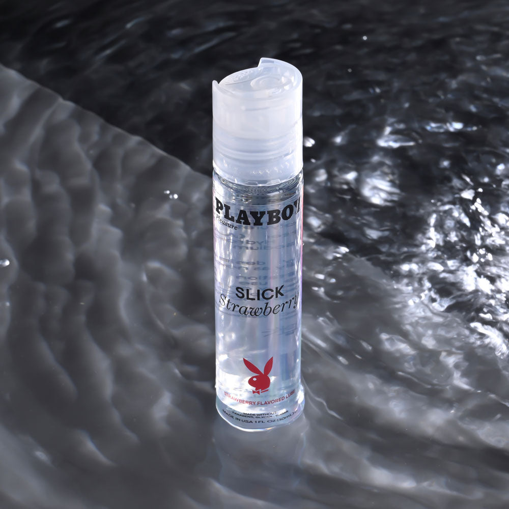 Playboy Pleasure SLICK STRAWBERRY - 30 ml