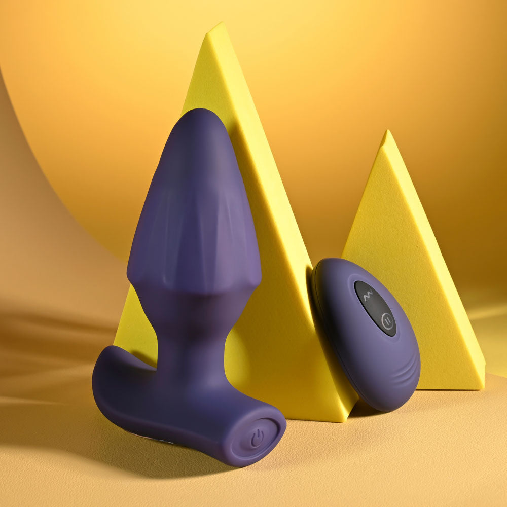 Evolved STARBURST -  10.1 cm USB Rechargeable Vibrating Butt Plug with Wireless Remote