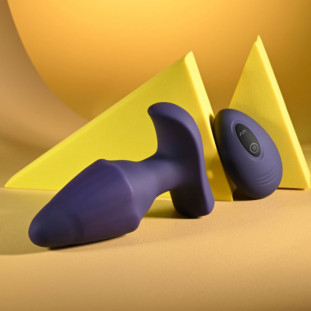 Evolved STARBURST -  10.1 cm USB Rechargeable Vibrating Butt Plug with Wireless Remote