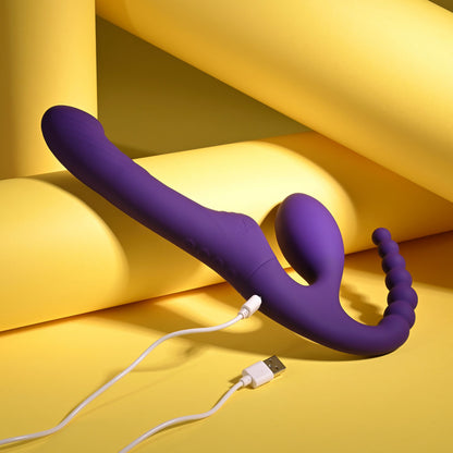 Playboy Pleasure HUG IT OUT -  29 cm USB Rechargeable Strapless Strap-On
