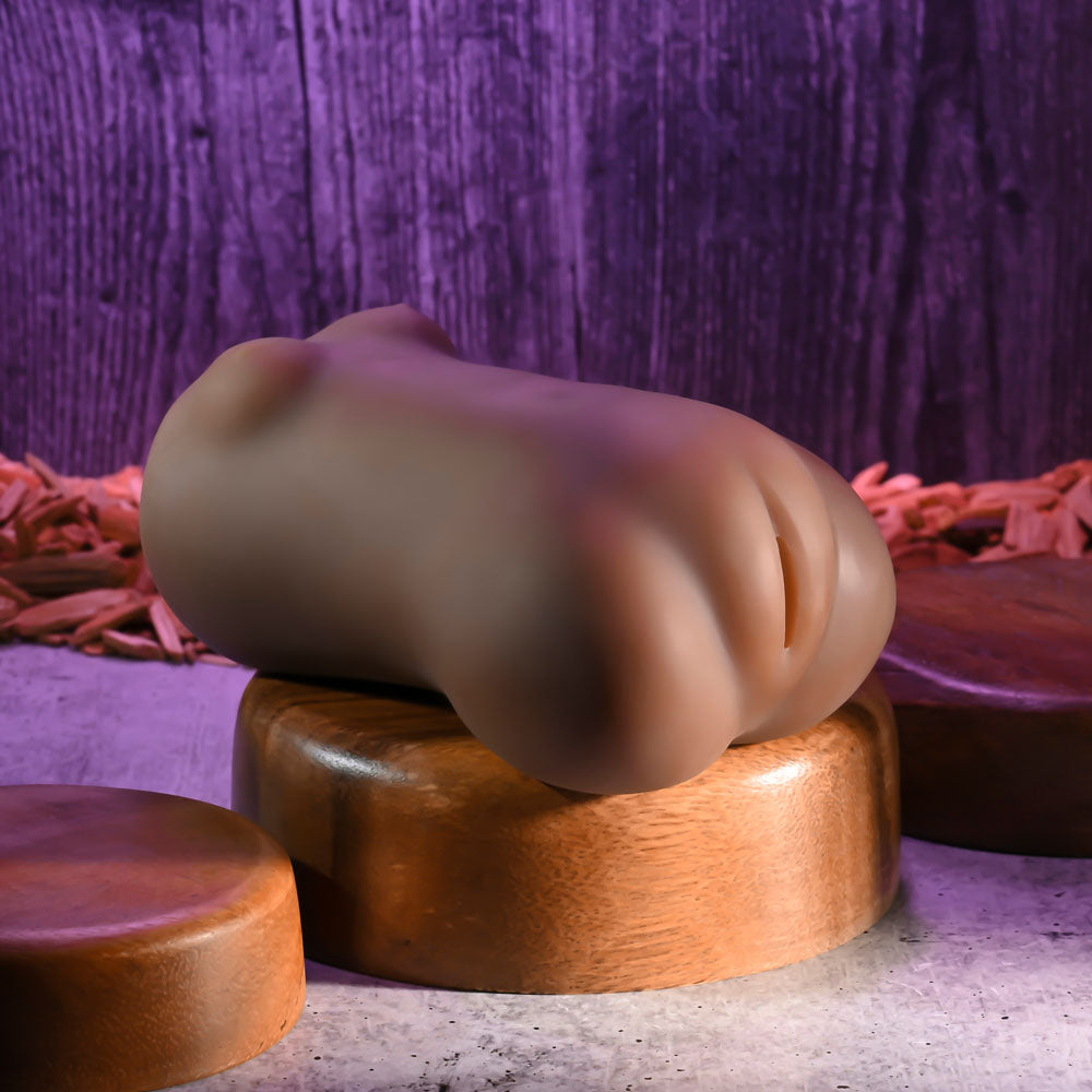 Zero Tolerance SKLYER NICOLE WET N READY -  Vagina Stroker with Free Movie Download