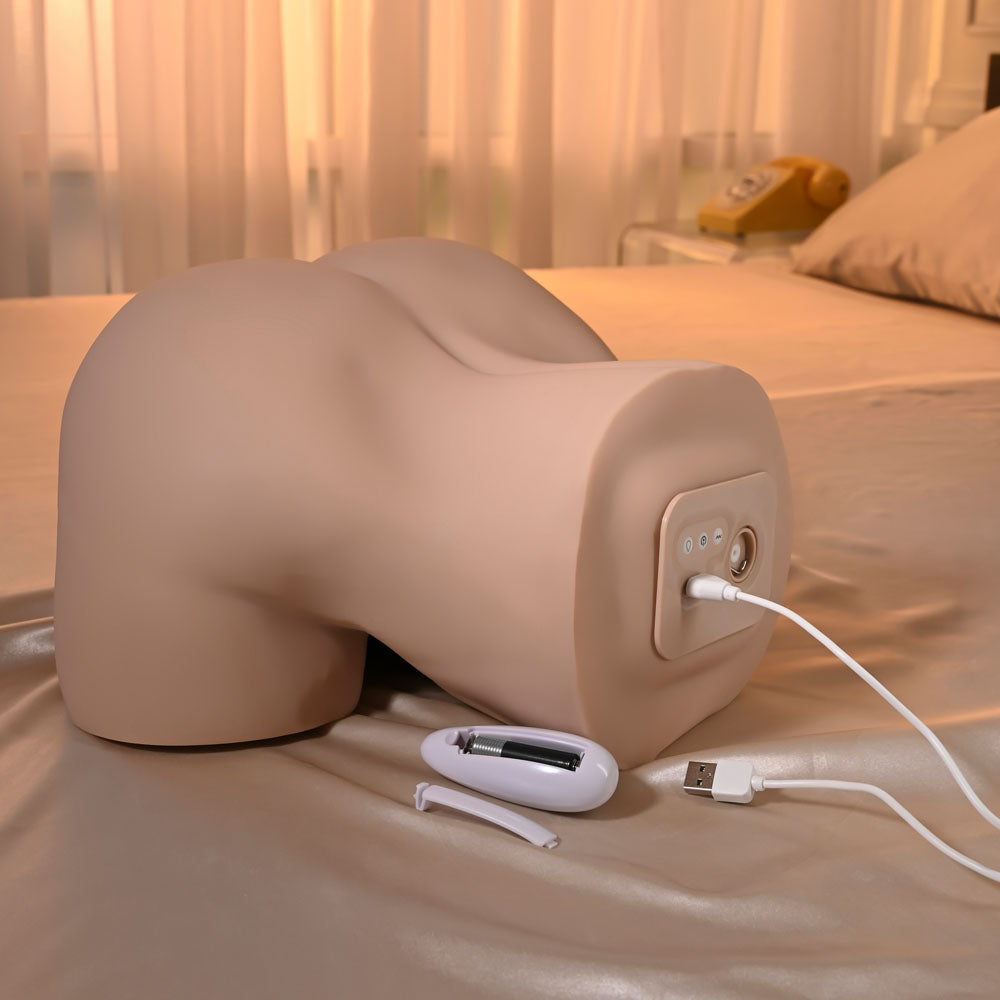 Zero Tolerance SQUIRT FOR ME XL RILEY REID -  USB Rechargeable Realistic Squirting Masturbator